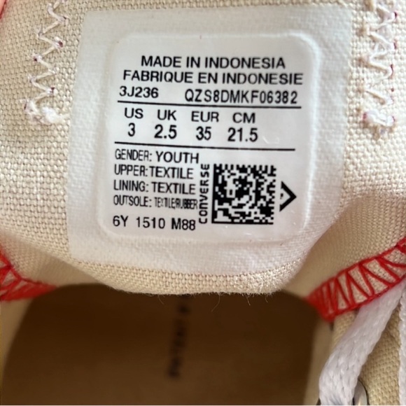 Converse Red and White Classic Sneakers - Picture 4 of 4